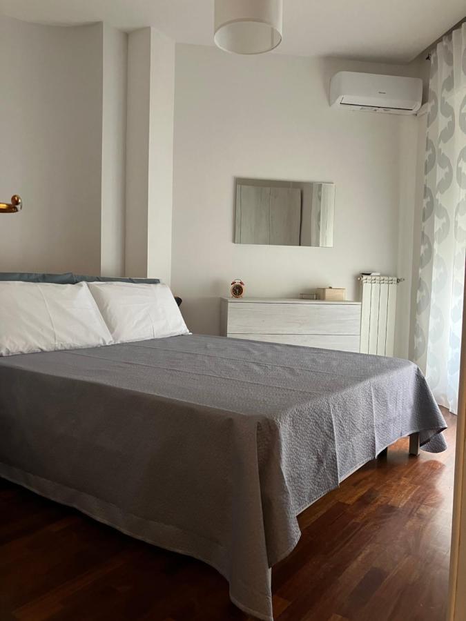 Appartamento Casa Caprioli Napoli Esterno foto