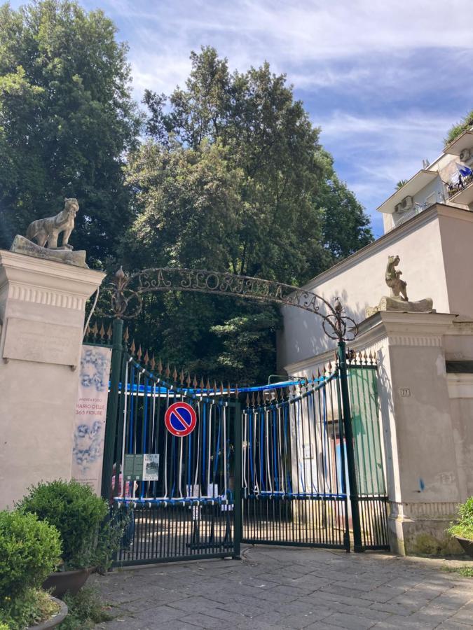 Appartamento Casa Caprioli Napoli Esterno foto